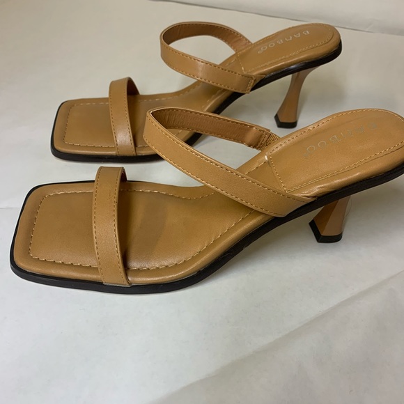 BAMBOO Shoes - New Bamboo caramel High Heel Slide Sandals Size:10